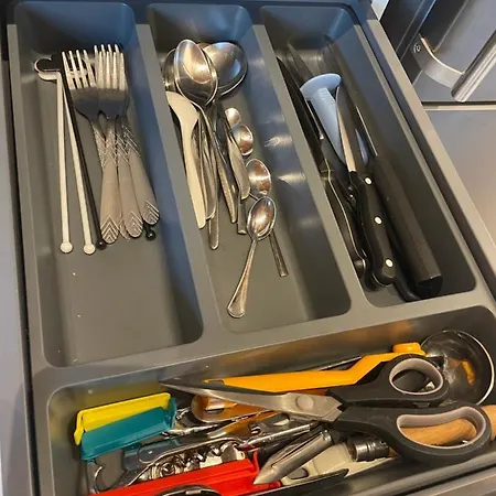 Centre 3 Pieces # 201 *